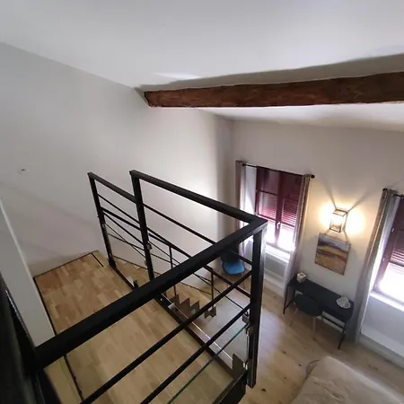 La Maison D Eva Gasthof Tombeboeuf